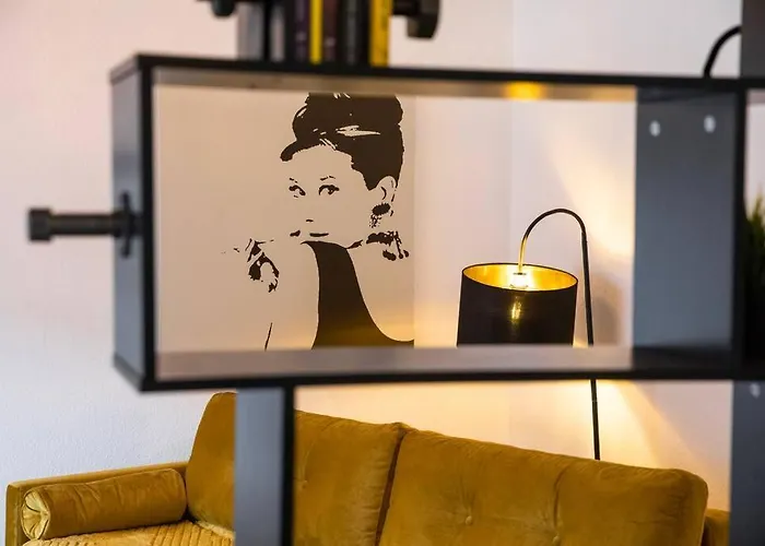 Ruhig Und Zentral. Einzigartig Im Suedviertel Apartman *